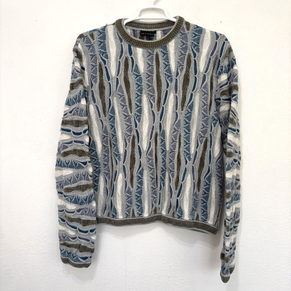 Coogi Mens Vintage 3D Knit Sweater Y2K 90s Preppy Statement Artsy Academia